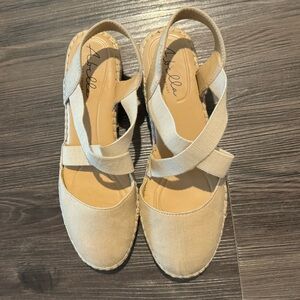 Women's Cream Espadrilles